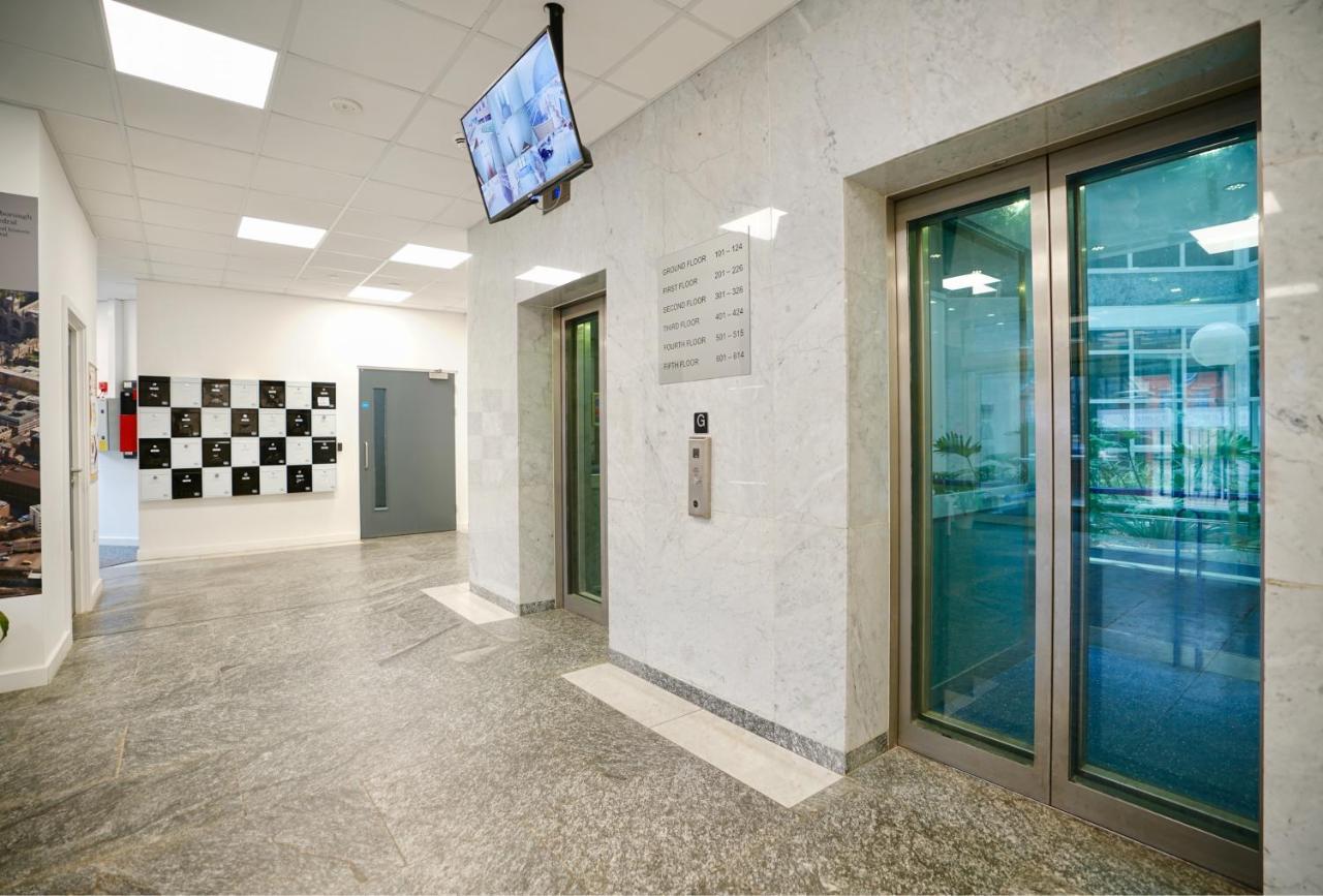 Bayard Plaza Apartment Peterborough Luaran gambar